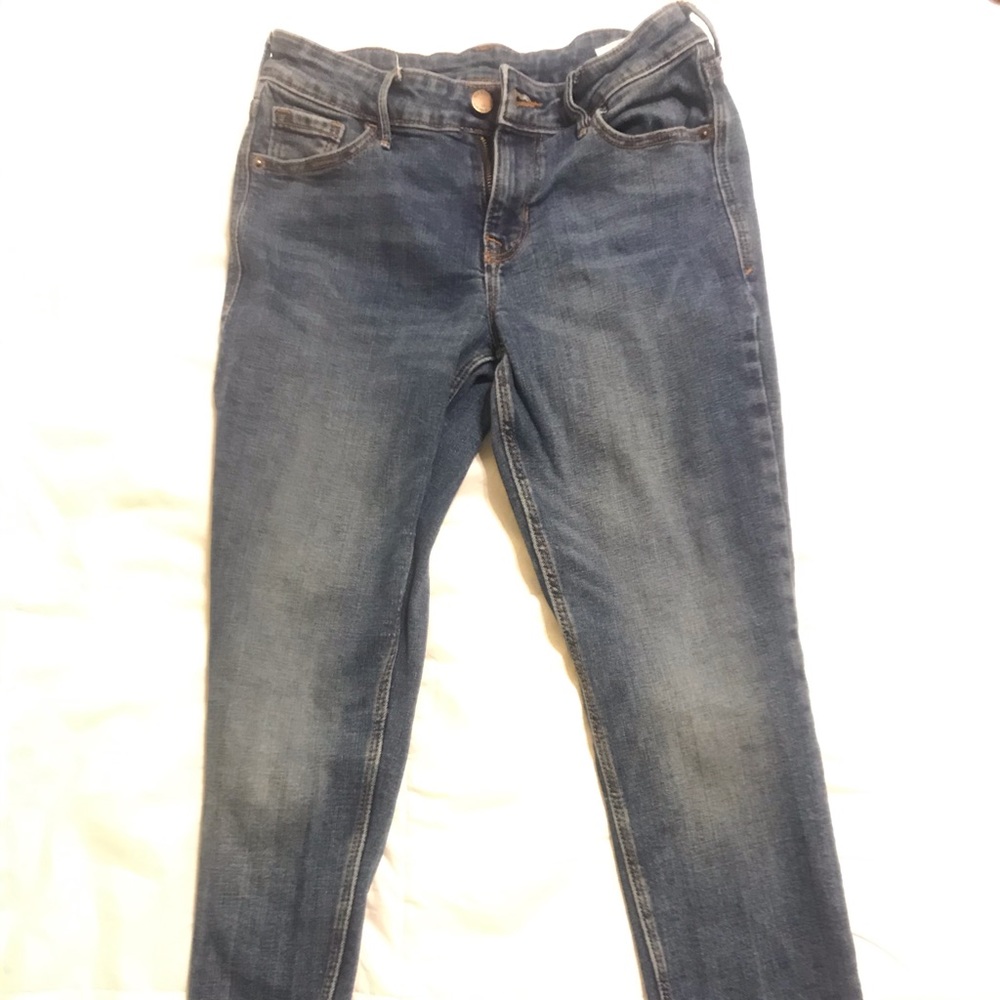 Skinny Jeans distressed hem